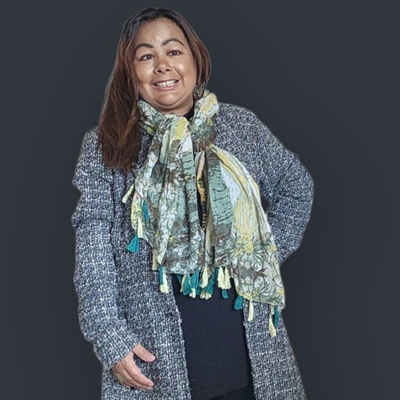 Womens Elegant Green and Yellow Scarf - Picture 9 of 11